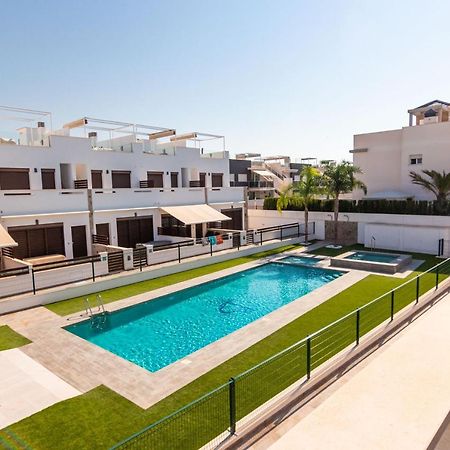 Bahia Homes Torrevieja Esterno foto