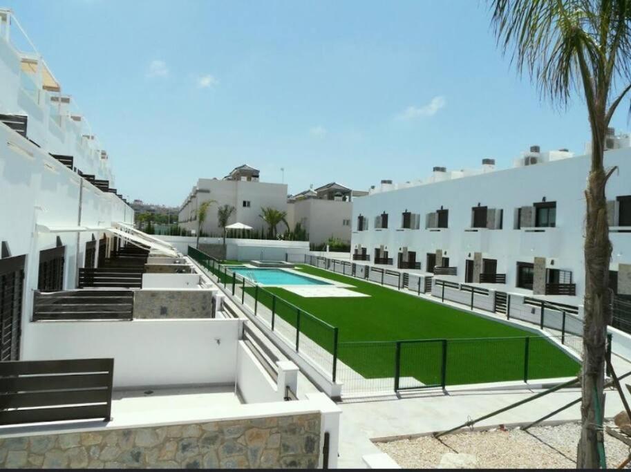 Bahia Homes Torrevieja Esterno foto