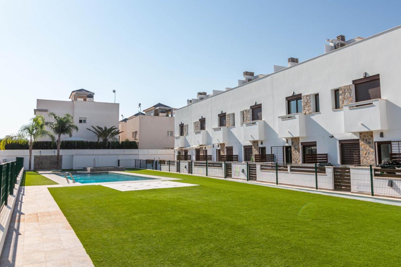 Bahia Homes Torrevieja Esterno foto