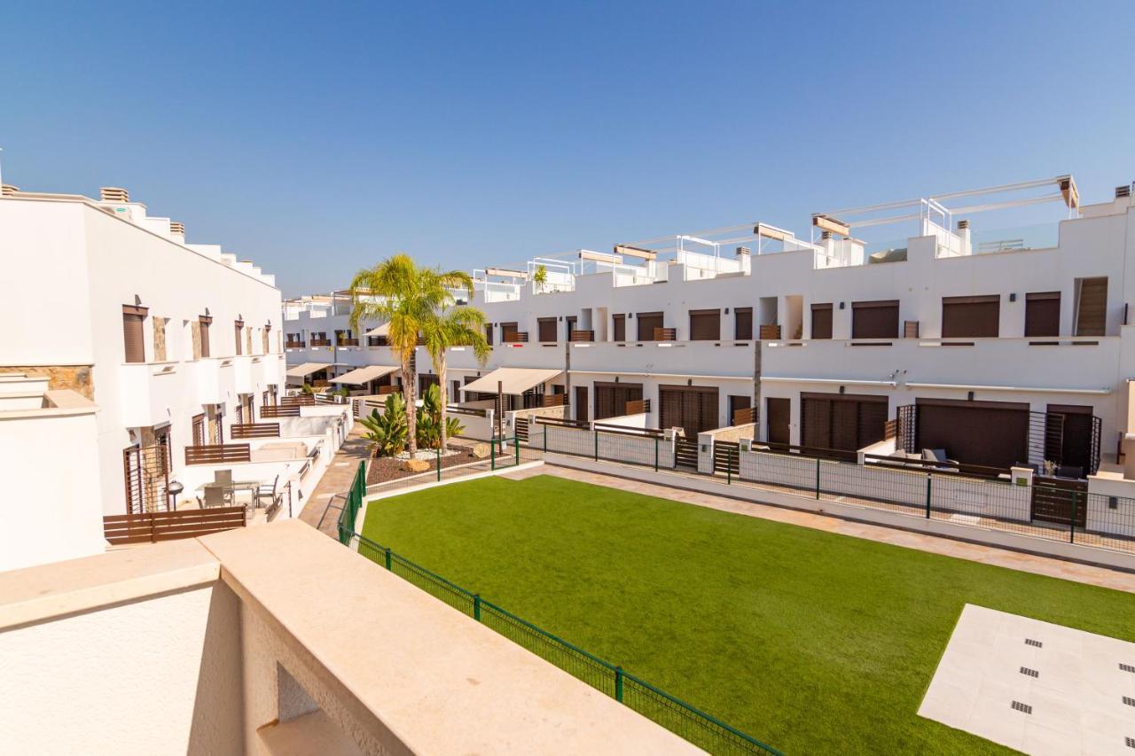 Bahia Homes Torrevieja Esterno foto