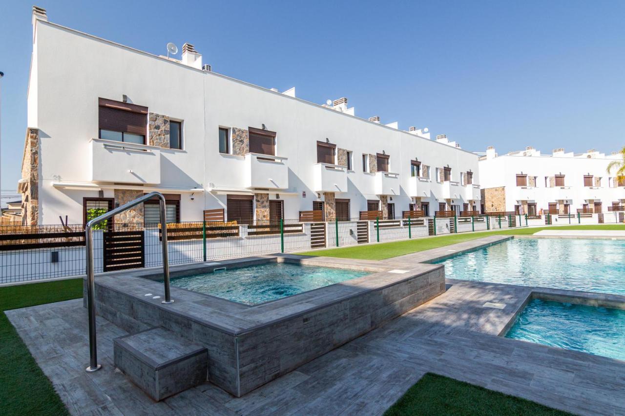 Bahia Homes Torrevieja Esterno foto