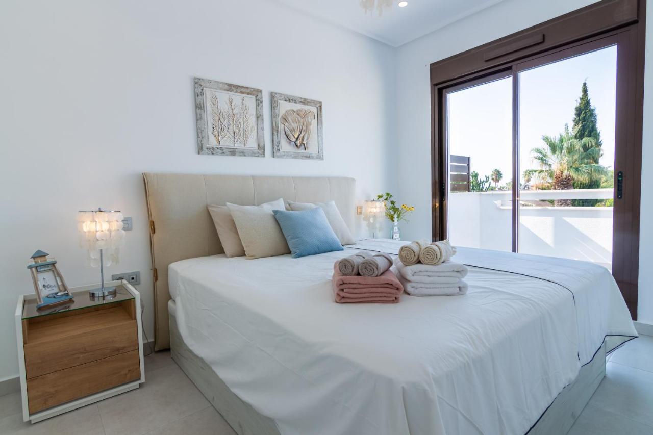 Bahia Homes Torrevieja Esterno foto
