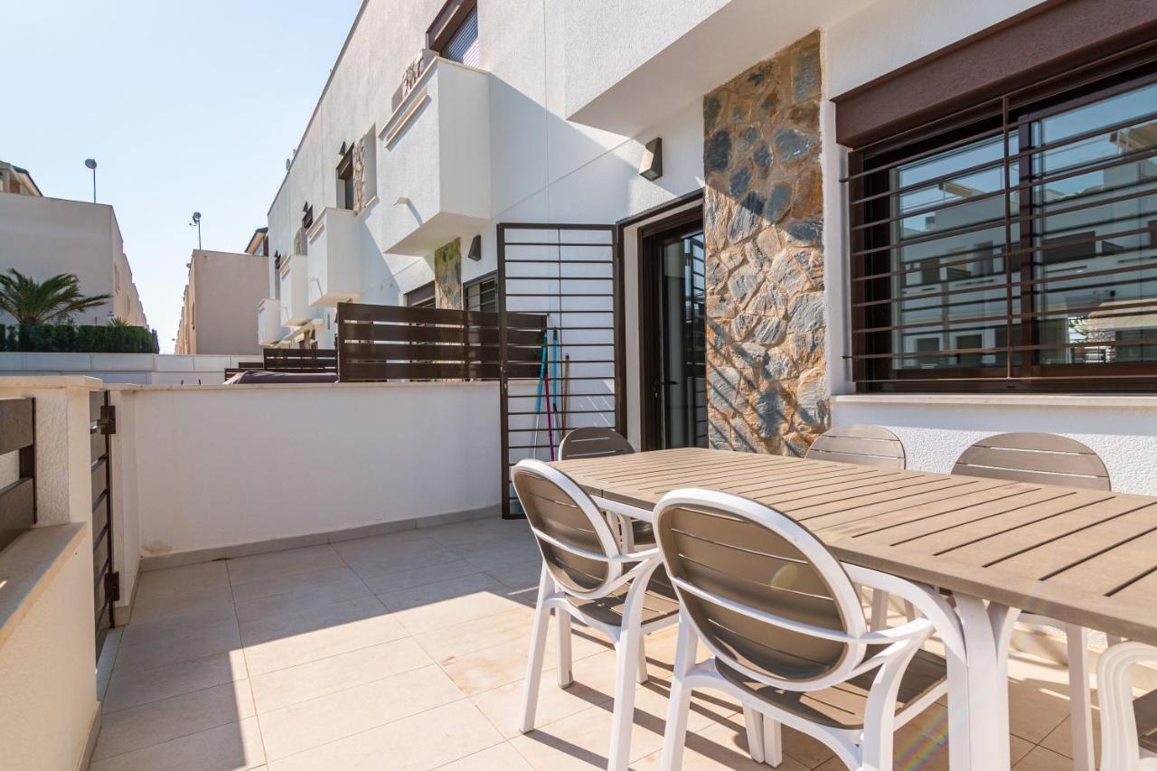 Bahia Homes Torrevieja Esterno foto